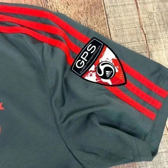 Adidas Climacool FC Bayern Munich Jersey Size M - Picture 3 of 9